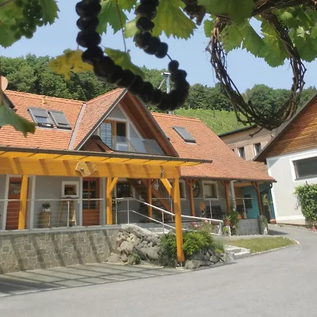 Winzer - Weingut Dietl ريغرسبورغ