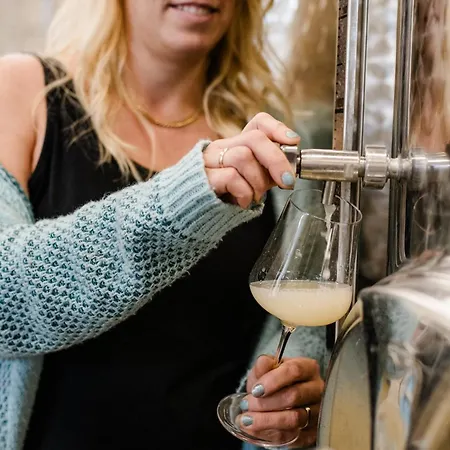 Winzer - Weingut Dietl Nyaraló