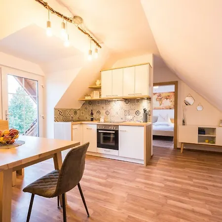 Winzer - Weingut Dietl Ferienhaus Riegersburg