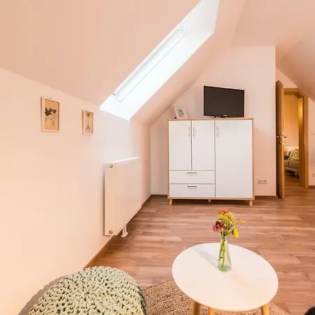 Winzer - Weingut Dietl Riegersburg