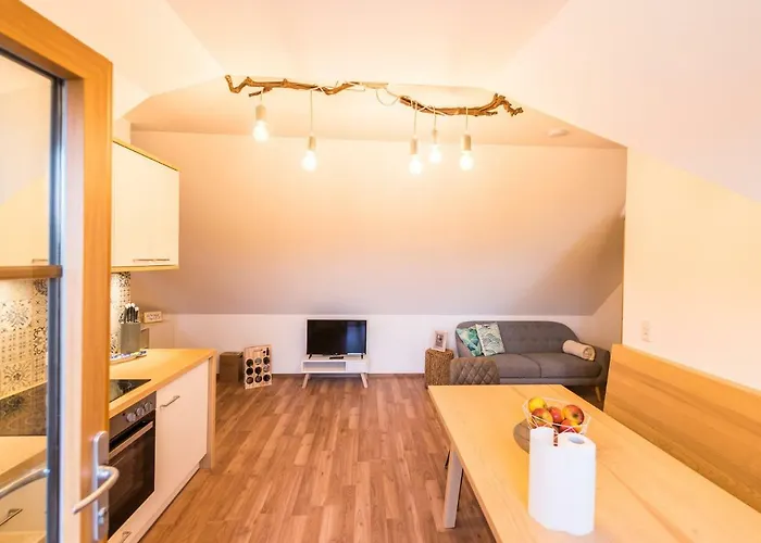 Winzer - Weingut Dietl Nyaraló Riegersburg